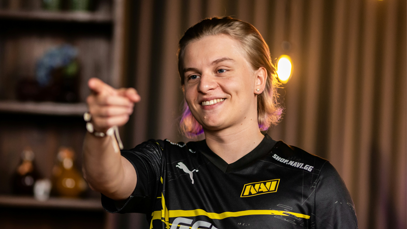 回赛场的状 回赛场的状